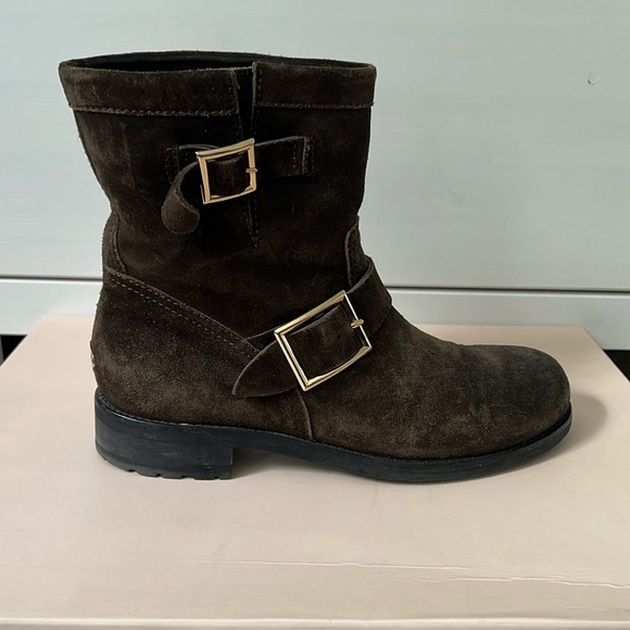 Jimmy Choo “Youth” boot in brown suede - Picture 1 of 7